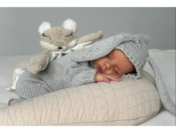 Doudou Bouillotte Lesté et réflexe de Moro : pourquoi ce produit attire l’attention des parents ?
